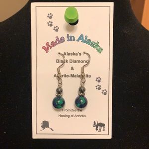 NWT gem stone earring